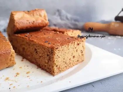 A date cake