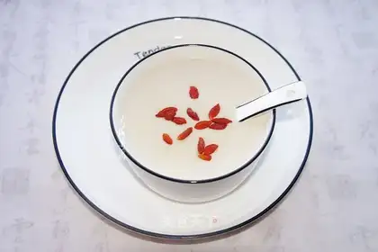 Peanut corn
