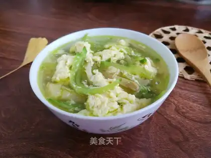 Squeeze radish and egg soup