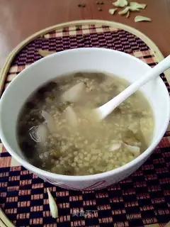 Lily green bean congee