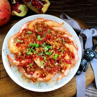 Shrimp with pepper and garlic