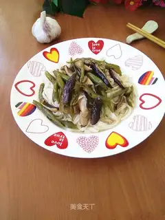 Soybean mushroom noodles