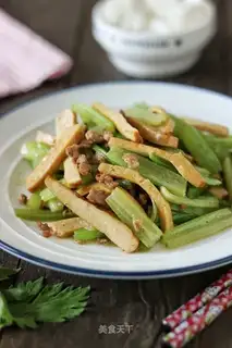 Meatloaf and celery