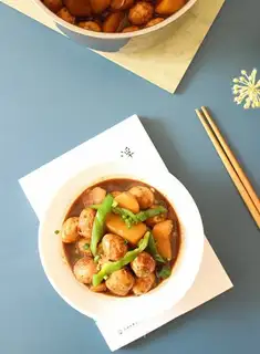 Tiger-skinned quail egg burning potatoes