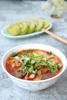 Tomato beef chips