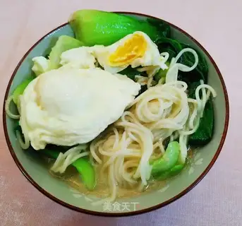 Eggs and green soup