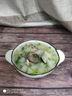 Pork bone soup