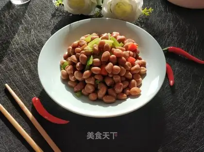 Celery with peanuts