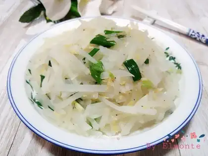 Shrimp skin and radish
