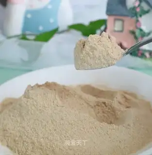 Homemade shrimp powder