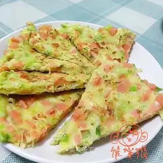 Celery ham cakes