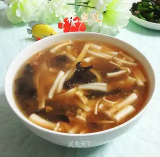 A thousand black-mule seafood spicles
