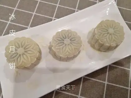 Ice mooncake