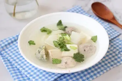 radish tofuball soup
