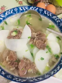 Lamb radish soup