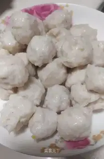 Blackfishballs