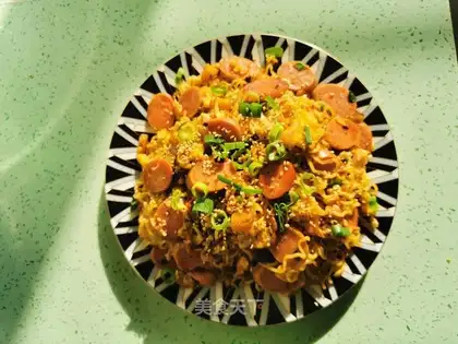 Fried noodles