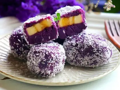 Coconut banana potatoes