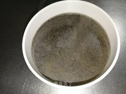 Black sesame paste