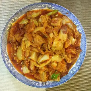 Hot cabbage makes meat