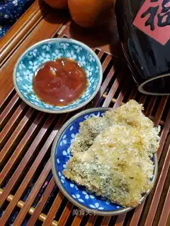 ♪ Bite the fish ♪