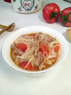Beef tomato noodles