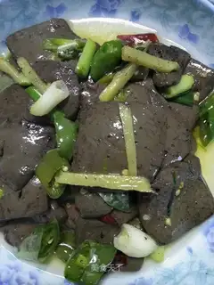 Fried pig blood