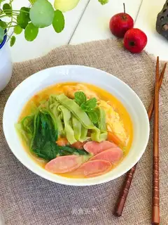 Pineapple egg noodles