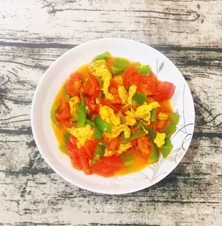 Potato pepper fried eggs
