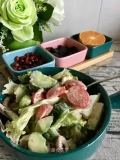 Avocado octopus salad