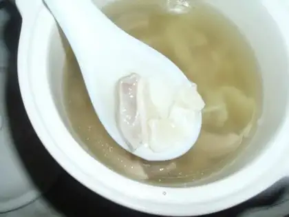 Stewed pork tripe with fish glue