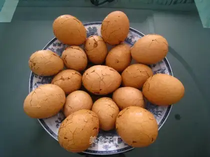 Maotai-flavored tea eggs