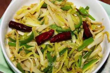Spicy stir-fried garlic