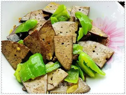 stir-fried pork liver with green pepper