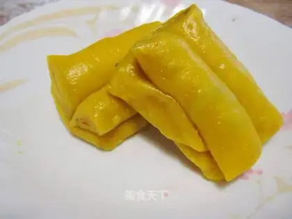 Pumpkin Spicy Rolls