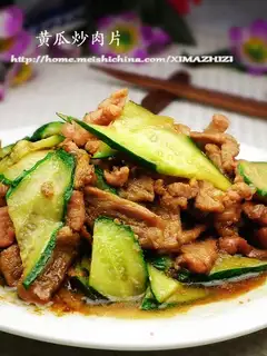 Stir fried pork slices with cucumber