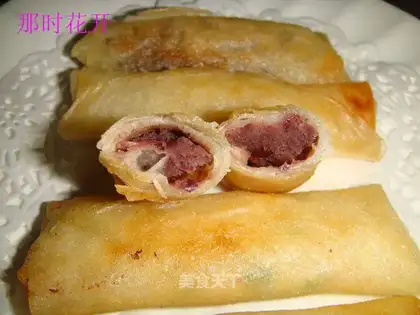 Spring rolls with bean paste