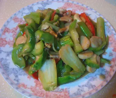 stir-fried scallops with loofah