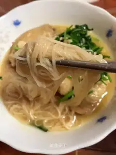 Chicken wing noodles