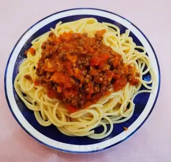 Beef tomato pasta