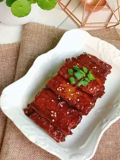 Red-fried fish