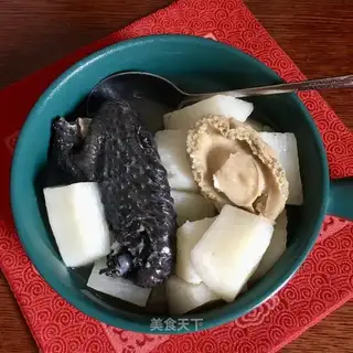 The chicken soup from the Chen Pi Abalone Mountain