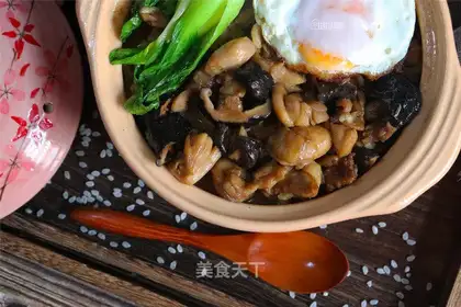 Frozen mushrooms and chickens