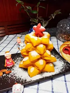 Pumpkin Christmas tree
