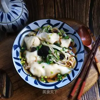 Pelican noodles