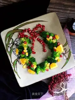 The fruit and fruit ring