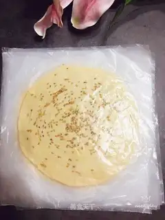 Sesame hand grabs cakes