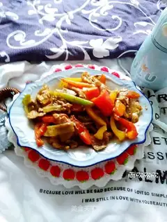 Ridiculous lamb slices