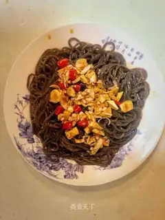 Spicy root powder