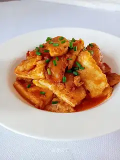The sauna boils tofu